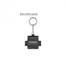 desconto feminino Balenciaga Suporte masculino Cash Earpods Pro em preto/branco