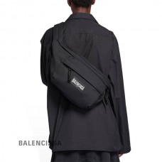 barato online Balenciaga Mochila de cinto GG extragrande masculina em preto