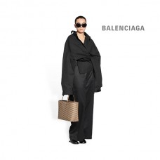 desconto Balenciaga Signature Medium East-west Shopper Bag Bb Monogram Lona Revestida em Bege