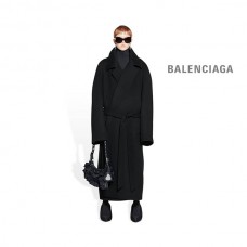 falso feminino Balenciaga Bolsa de ombro feminina Le Cagole Xs com babados em preto