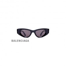 Liberação Pré-Venda Balenciaga Óculos de sol feminino Odeon Cat em preto