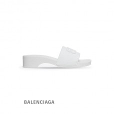 Preços baixos Balenciaga Sandália Feminina Pool Clog Bb Slide Monocolor em Branco