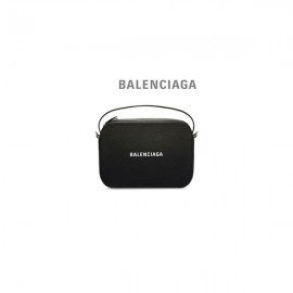 falsa atacado Balenciaga Bolsa feminina pequena para câmera em preto