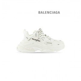 Liberação Pré-Venda Balenciaga Tênis Triple S Feminino Allover Logo em branco/preto